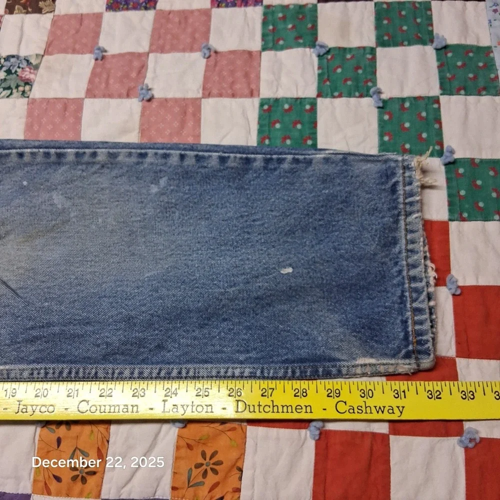 VTG Thrashed Distressed Levi 550 Jeans 30x32 Blue Grunge‎ Y2K 90s